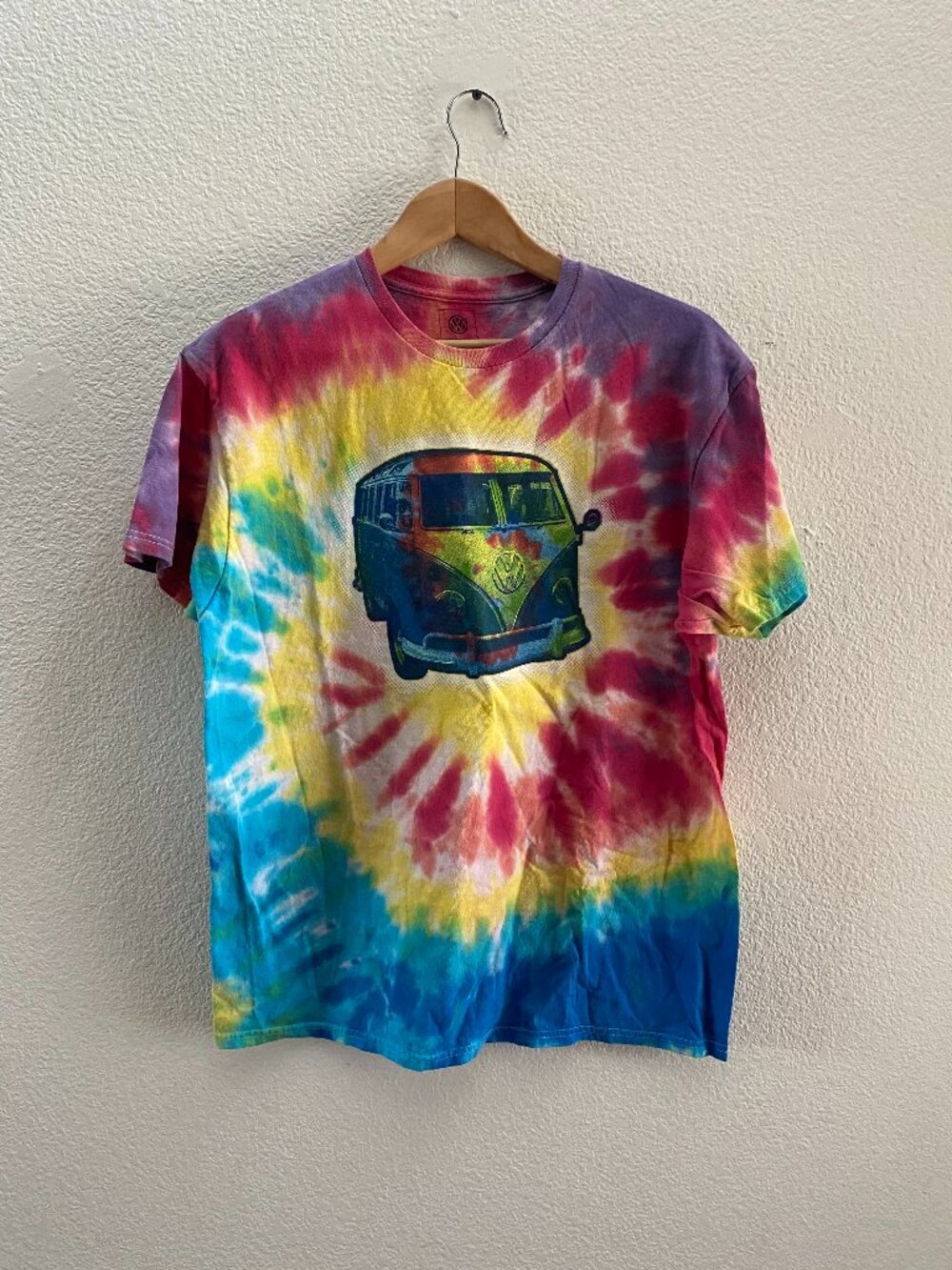 VW Bus Volkswagen Tie-Dye Short Sleeve Official T-Shirt Men's Large Hippie
